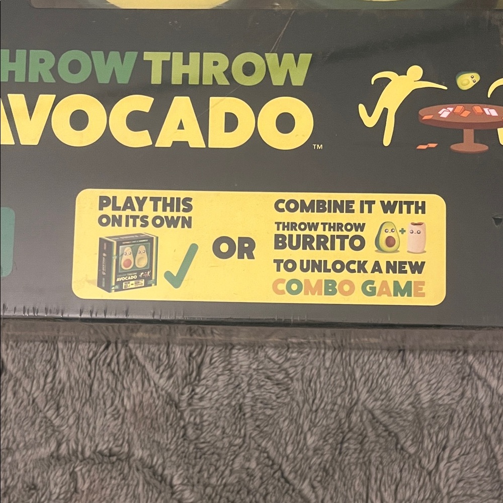 Throw Throw Avocado Kids Game - Yellow Avocado Toss Toy - Picture 3 of 10